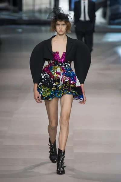 Look 89